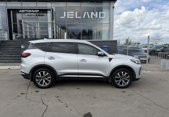 Подержанный автомобиль Chery Tiggo 7 Pro Max 2024 года (4 фото)