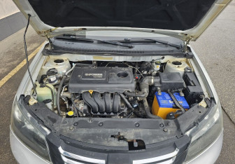 Подержанный автомобиль Geely Emgrand EC7 Sedan 2014 года (14 фото)