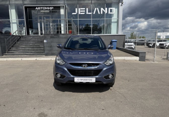 Подержанный автомобиль Hyundai ix35 2013 года (2 фото)