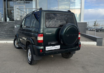 Подержанный автомобиль УАЗ Patriot 2014 года (7 фото)
