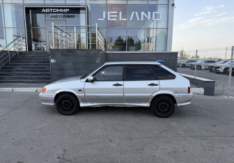 Подержанный автомобиль LADA (ВАЗ) 2114 2004 года (8 фото)