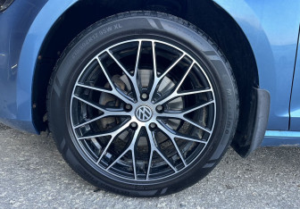 Подержанный автомобиль Volkswagen Golf Hatchback 2014 года (14 фото)