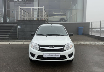 Подержанный автомобиль LADA (ВАЗ) Granta Sedan 2016 года (2 фото)