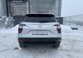 Подержанный автомобиль Hyundai Creta 2022 года (6 фото)
