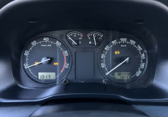 Подержанный автомобиль Skoda Octavia Wagon 2008 года (9 фото)