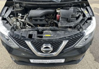 Подержанный автомобиль Nissan Qashqai 2017 года (13 фото)
