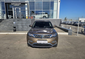 Подержанный автомобиль Geely Atlas 2020 года (2 фото)