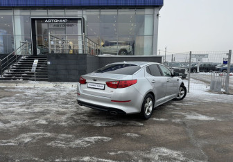 Подержанный автомобиль Kia Optima Sedan 2014 года (5 фото)