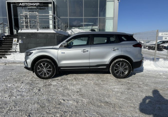 Подержанный автомобиль Geely Atlas Pro 2024 года (8 фото)