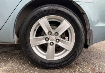 Подержанный автомобиль Mitsubishi Lancer Sedan 2008 года (14 фото)