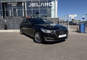 Подержанный автомобиль Genesis G90 2018 года (3 фото)