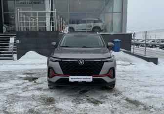 Подержанный автомобиль Changan CS35PLUS 2024 года (2 фото)