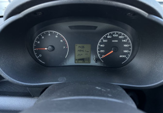 Подержанный автомобиль LADA (ВАЗ) Granta Sedan 2017 года (9 фото)