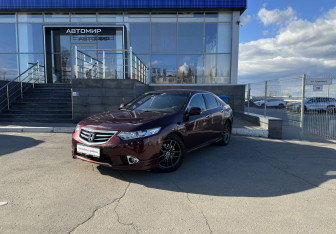 Подержанный автомобиль Honda Accord Sedan 2011 года (1 фото)