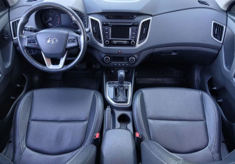 Подержанный автомобиль Hyundai Creta 2017 года (10 фото)