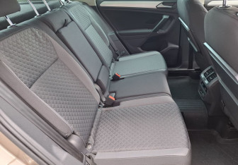Подержанный автомобиль Volkswagen Tiguan 2019 года (12 фото)