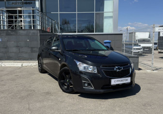 Подержанный автомобиль Chevrolet Cruze Sedan 2013 года (3 фото)