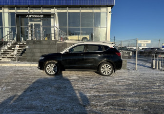 Подержанный автомобиль Haval H2 2016 года (8 фото)