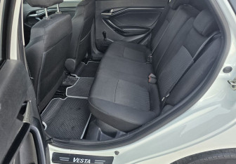 Подержанный автомобиль LADA (ВАЗ) Vesta Sedan 2019 года (12 фото)