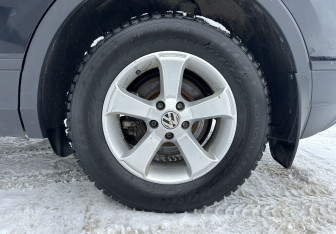 Подержанный автомобиль Volkswagen Tiguan 2019 года (14 фото)