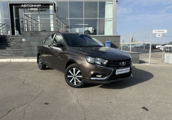 Подержанный автомобиль LADA (ВАЗ) Vesta Sedan 2019 года (3 фото)