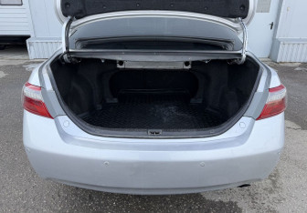 Подержанный автомобиль Toyota Camry Sedan 2009 года (15 фото)