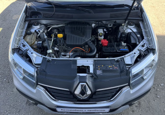 Подержанный автомобиль Renault Sandero 2020 года (13 фото)