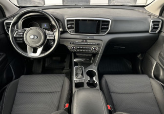 Подержанный автомобиль Kia Sportage 2019 года (10 фото)