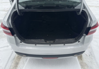 Подержанный автомобиль LADA (ВАЗ) Vesta Sedan 2024 года (15 фото)