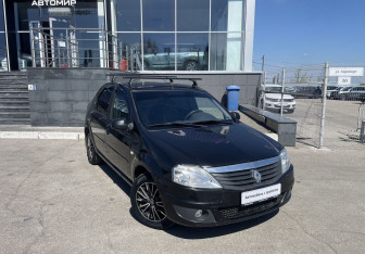 Подержанный автомобиль Renault Logan Sedan 2011 года (3 фото)