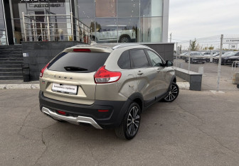 Подержанный автомобиль LADA (ВАЗ) XRAY 2020 года (5 фото)