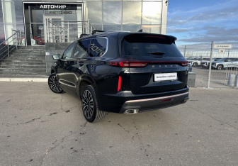 Подержанный автомобиль Exeed VX 2023 года (7 фото)