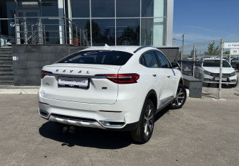 Подержанный автомобиль Haval F7x 2021 года (5 фото)