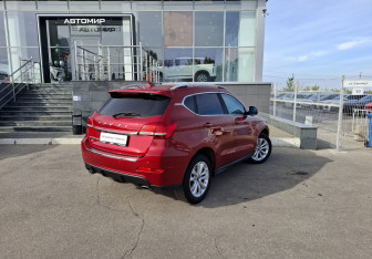 Подержанный автомобиль Haval H2 2016 года (5 фото)