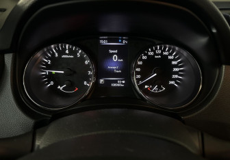 Подержанный автомобиль Nissan Qashqai 2018 года (9 фото)