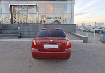 Подержанный автомобиль Chevrolet Lacetti Sedan 2008 года (6 фото)