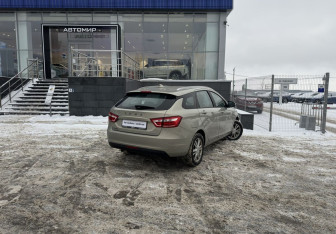 Подержанный автомобиль LADA (ВАЗ) Vesta Wagon 2019 года (5 фото)