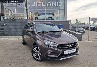 Подержанный автомобиль LADA (ВАЗ) Vesta Wagon 2018 года (3 фото)