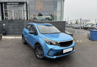Подержанный автомобиль LIVAN X3Pro 2023 года (3 фото)