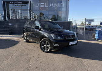 Подержанный автомобиль Lexus RX 2005 года (3 фото)