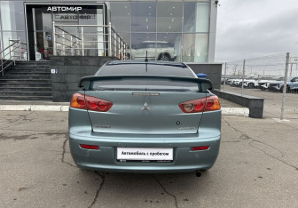 Подержанный автомобиль Mitsubishi Lancer Sedan 2008 года (6 фото)