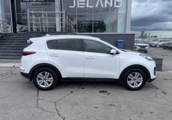 Подержанный автомобиль Kia Sportage 2018 года (4 фото)