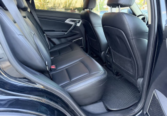 Подержанный автомобиль Geely Atlas 2019 года (12 фото)