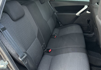 Подержанный автомобиль LADA (ВАЗ) Kalina Wagon 2018 года (12 фото)