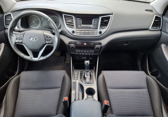 Подержанный автомобиль Hyundai Tucson 2017 года (10 фото)