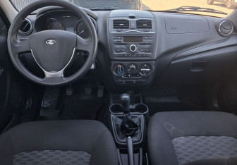 Подержанный автомобиль LADA (ВАЗ) Granta Sedan 2019 года (10 фото)