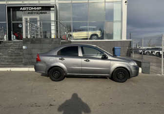 Подержанный автомобиль Chevrolet Aveo Sedan 2007 года (4 фото)