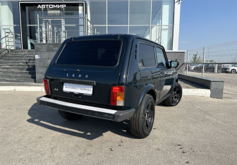 Подержанный автомобиль LADA (ВАЗ) 2121 (4x4) 2016 года (5 фото)