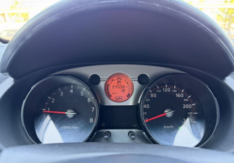 Подержанный автомобиль Nissan Qashqai 2008 года (9 фото)