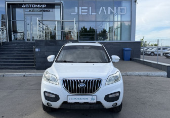 Подержанный автомобиль Lifan X60 2015 года (2 фото)